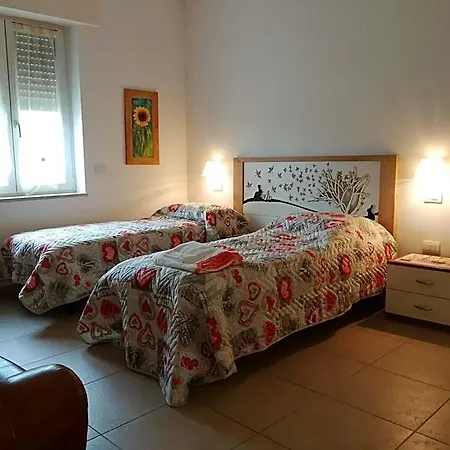 לינה וארוחת בוקר Al Pozzo 3*